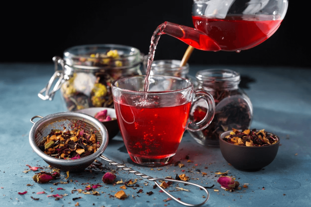 Detoks Çayı Nedir? Hangi Faydaları Sunar ve Nasıl Tüketilmelidir?