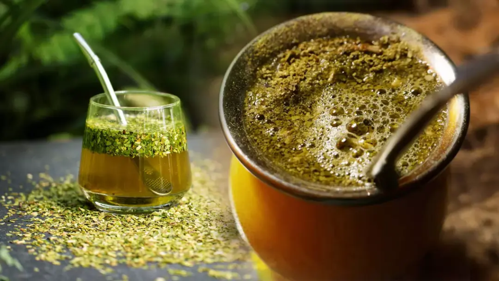 Mate Çayı Nedir? Faydaları, Nasıl Hazırlanır ve Nasıl Tüketilir?